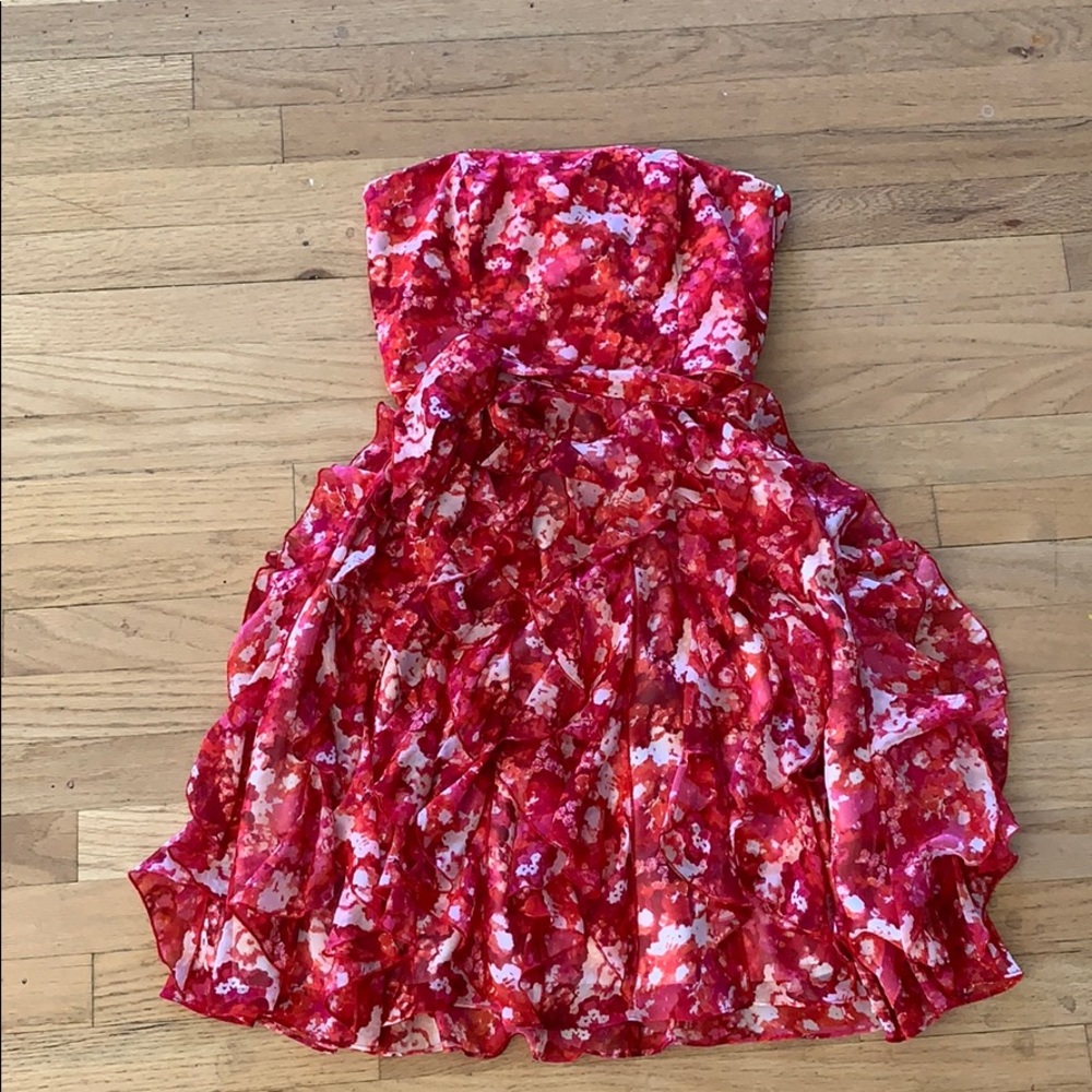 Strapless dress